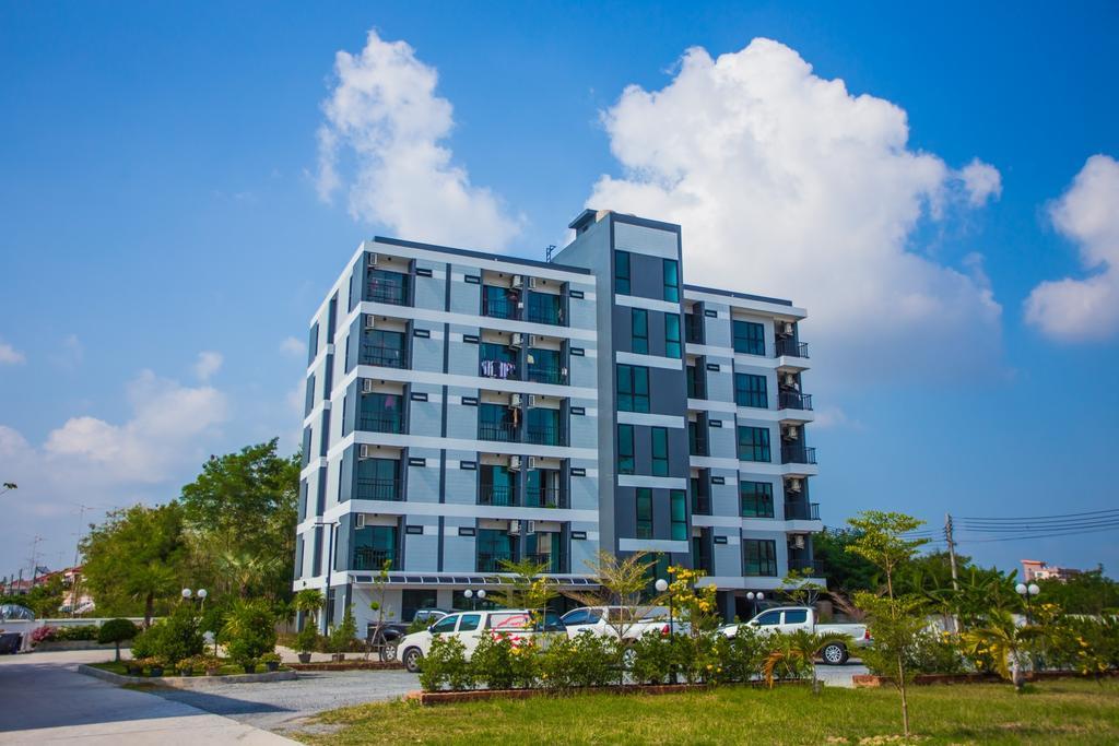 Promsook Apartment チョンブリ エクステリア 写真