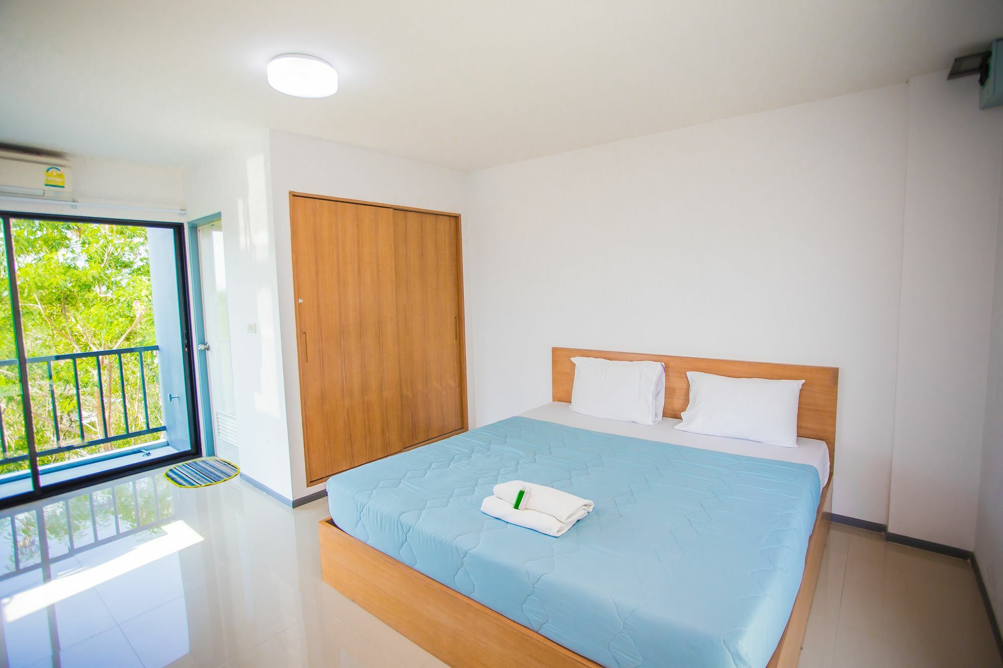 Promsook Apartment チョンブリ エクステリア 写真